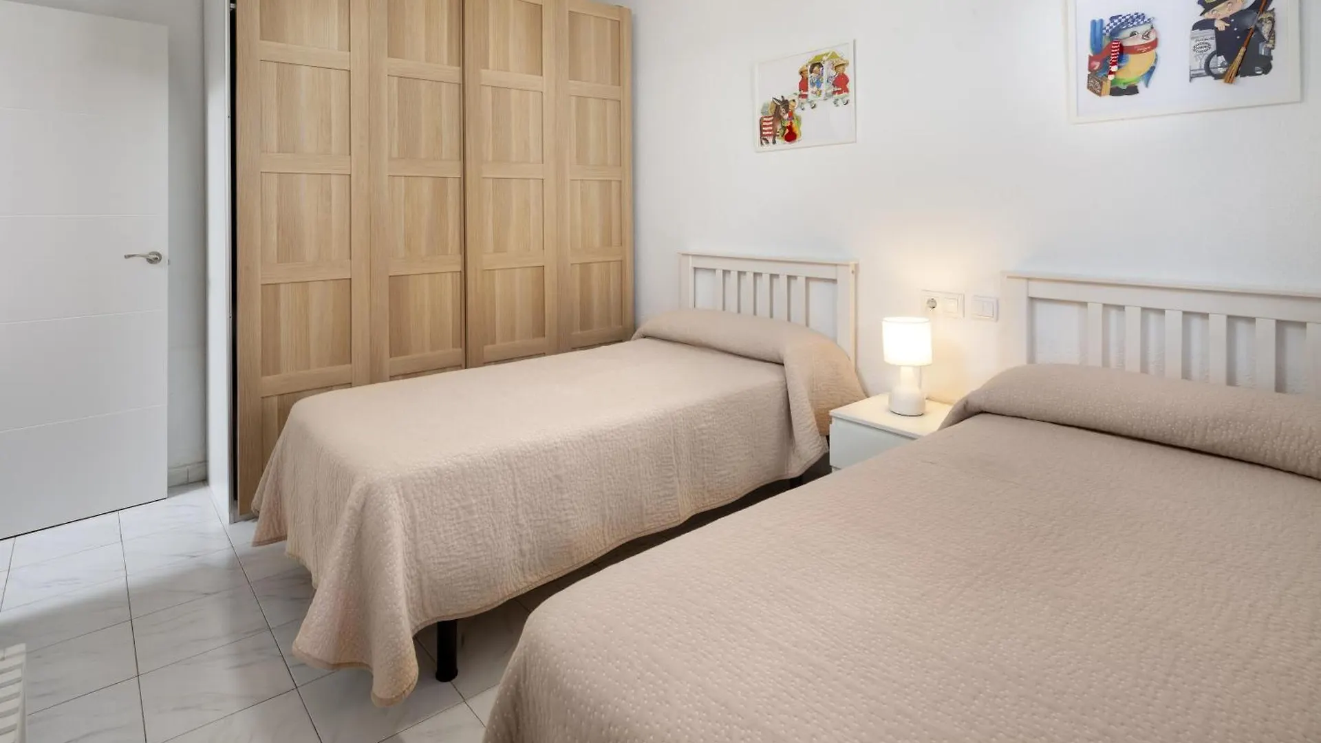 Casa Santo Front Beach La Cala Del Moral Spain